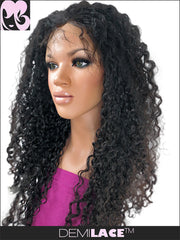 LACE FRONT WIG: Crissy Malaysian
